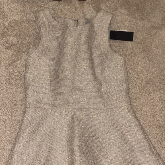 Banana Republic beige peplum top NWT - Picture 1 of 3